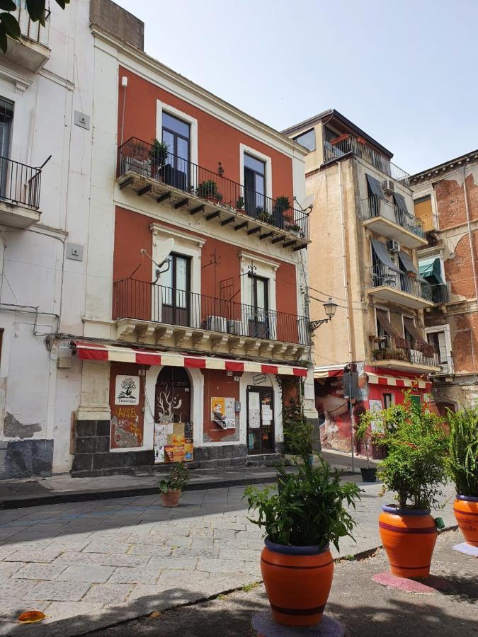 Lo Svevo Appartement Catánia Buitenkant foto
